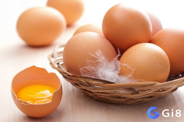 Mơ thấy trứng gà vỡ thường báo hiệu các điềm báo xấu