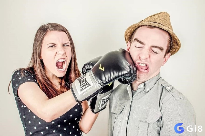 Mơ thấy đánh nhau được lý giải theo từng bối cảnh 