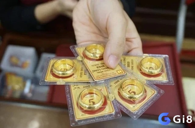 Mơ thấy nhẫn vàng cung cấp bộ số theo ngữ cảnh 