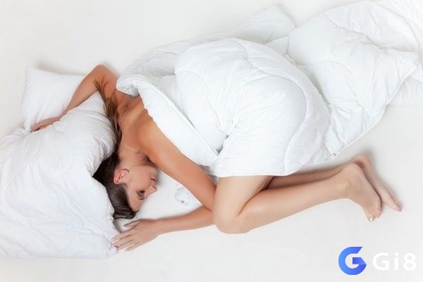 Mơ người khác khỏa thân phản ánh mong muốn hiểu rõ hơn về họ