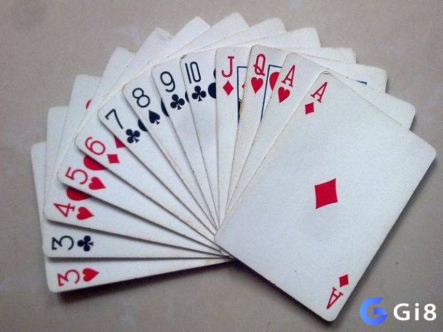 Độ lớn chất và số của các lá bài