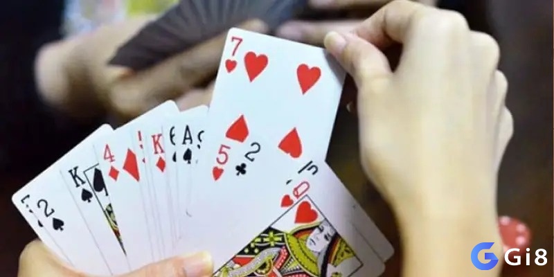 Tiến lên miền bắc là trò chơi đánh sao cho hết 13 lá bài để giành chiến thắng