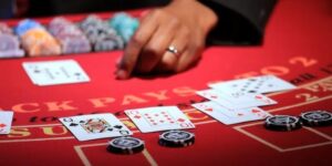 Kỹ thuật đếm bài Blackjack chuẩn xác cho người chơi mới