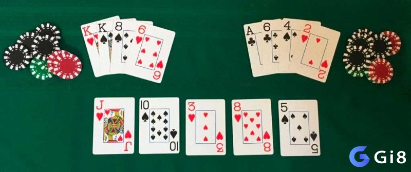 Omaha với 4 lá bài tẩy, luật sử dụng 2 lá tẩy và 3 lá chung.